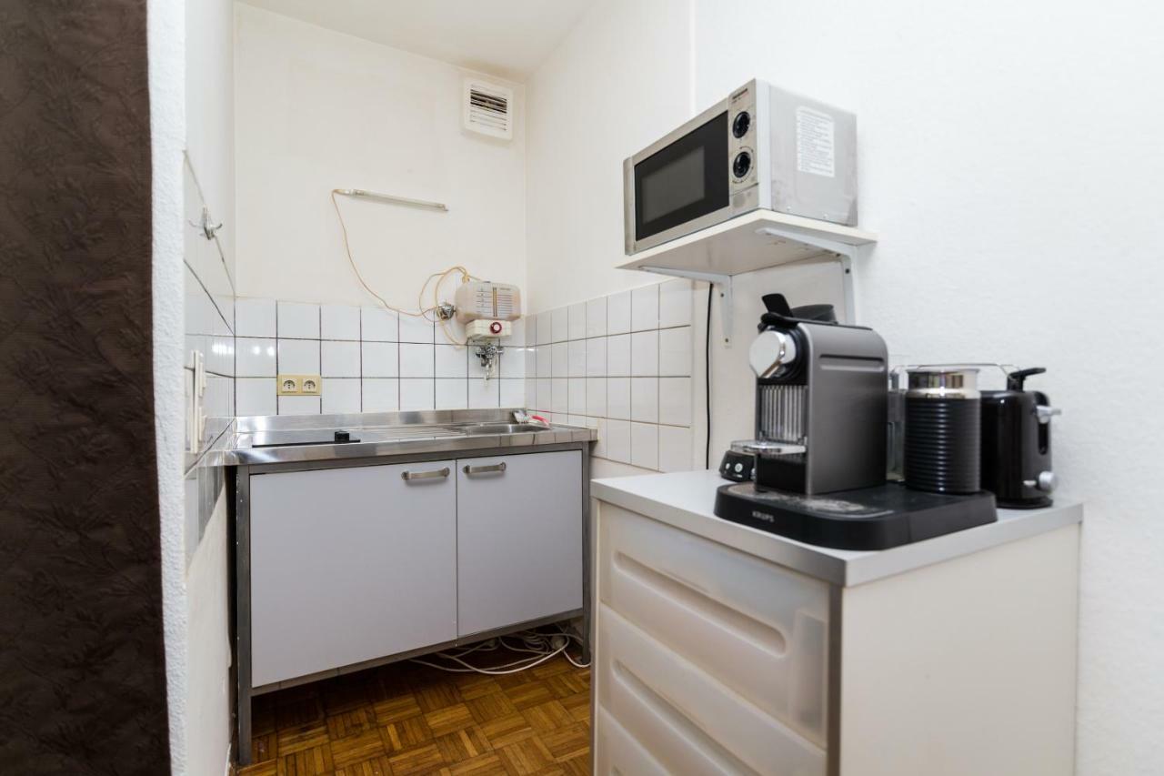 Altstadt Duesseldorf 1 Eksteriør bilde
