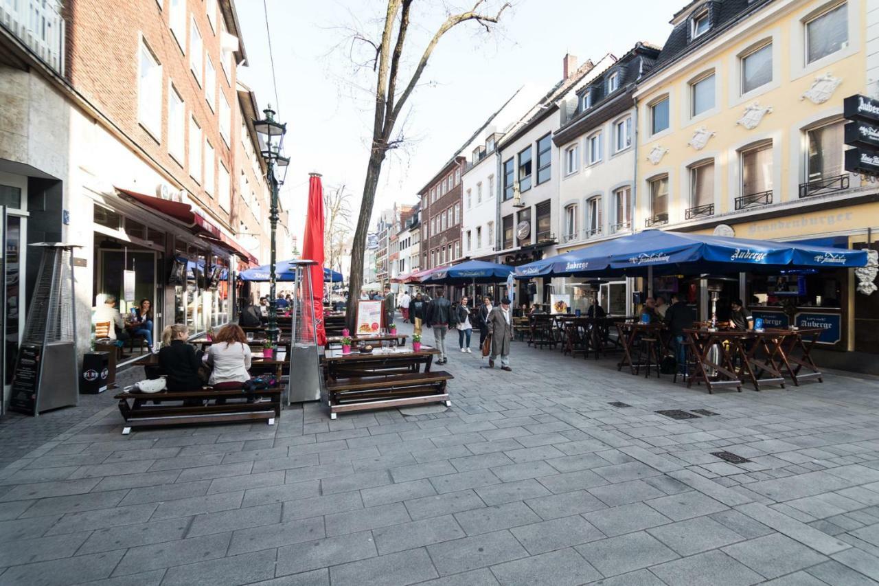 Altstadt Duesseldorf 1 Eksteriør bilde